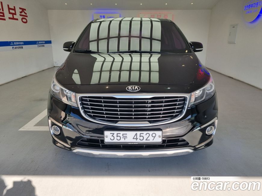 Kia Canival 2018