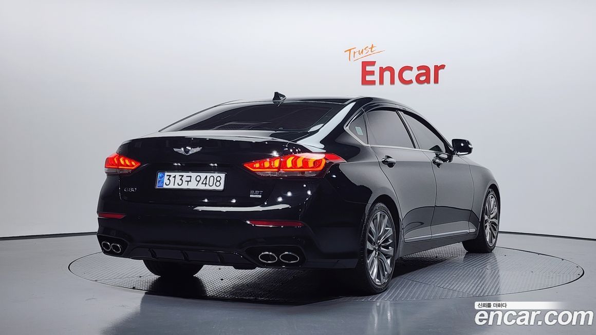 Hyundai Genesis 2016