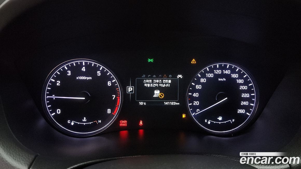 Hyundai Genesis 2016