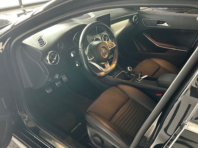 Mercedes-Benz GLA 180 2018