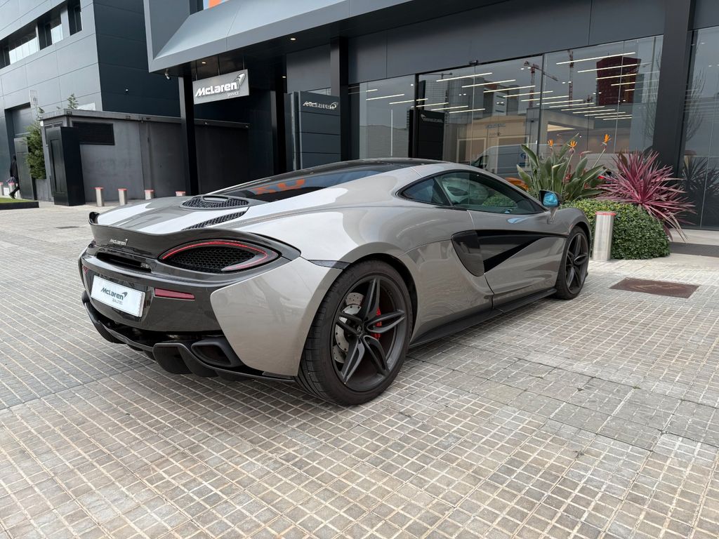 McLaren 570GT 2017