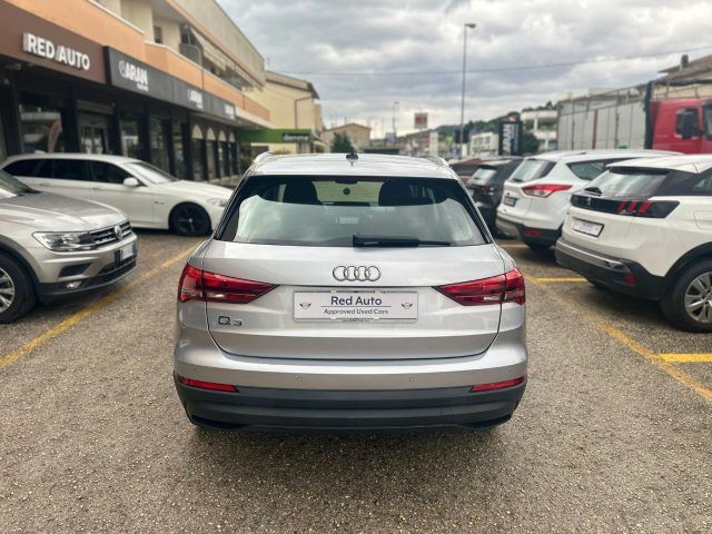 Audi Q3 2021