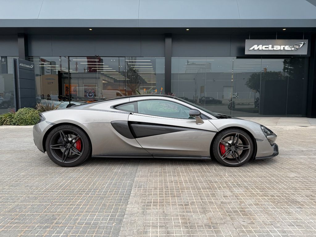 McLaren 570GT 2017
