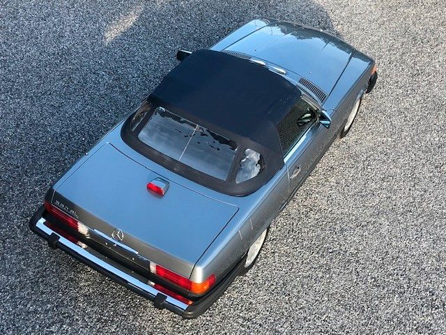 Mercedes-Benz SL 560 1987