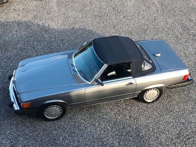 Mercedes-Benz SL 560 1987