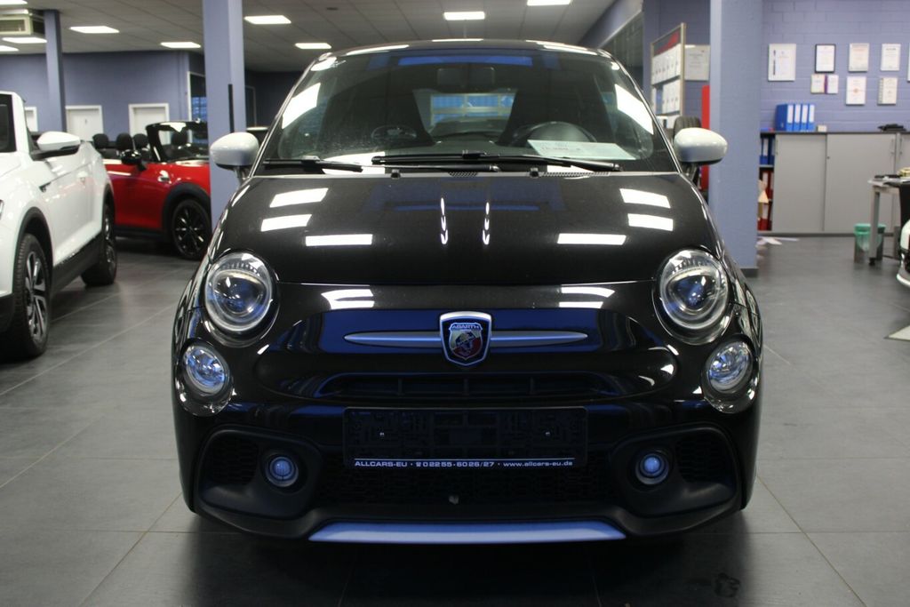 Abarth 595 2021