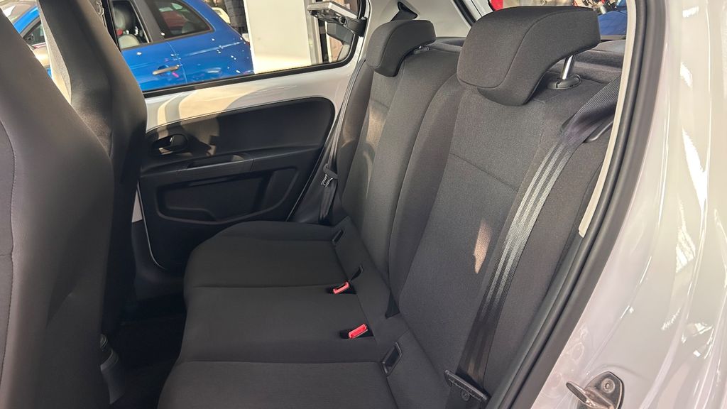 Volkswagen up! 2021