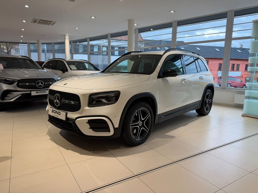 Mercedes-Benz GLB 200 2024