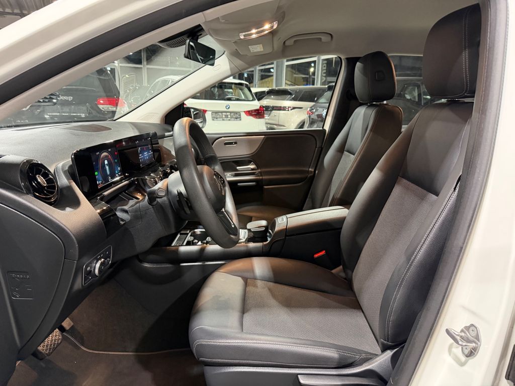 Mercedes-Benz B 250 2021