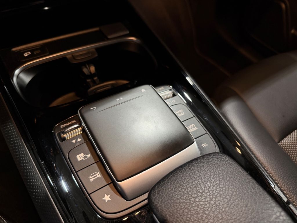 Mercedes-Benz B 250 2021