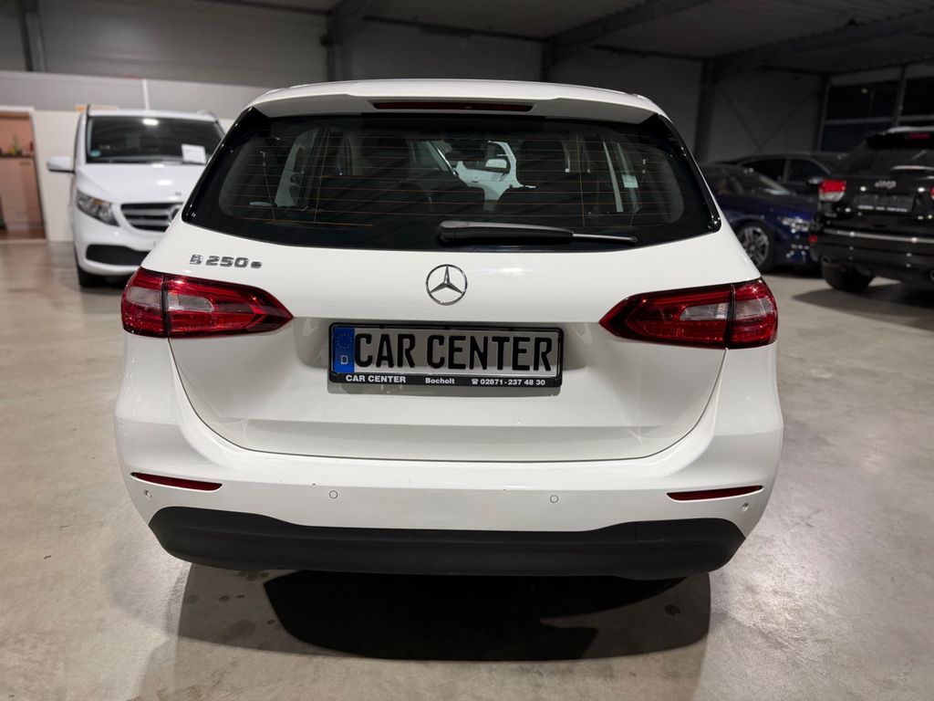 Mercedes-Benz B 250 2021