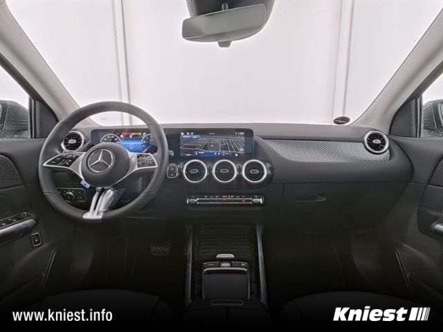 Mercedes-Benz GLA 180 2025