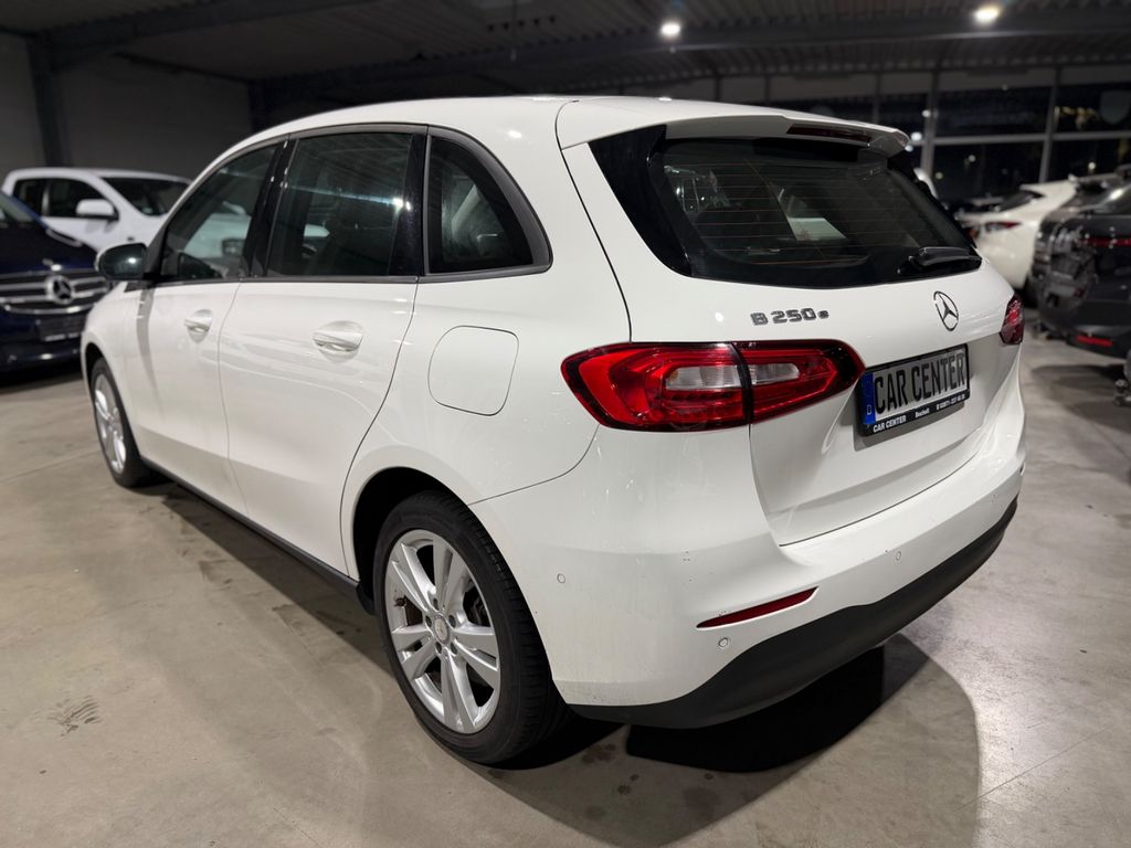 Mercedes-Benz B 250 2021