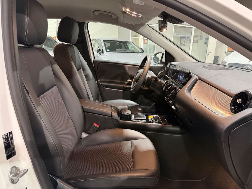 Mercedes-Benz B 250 2021