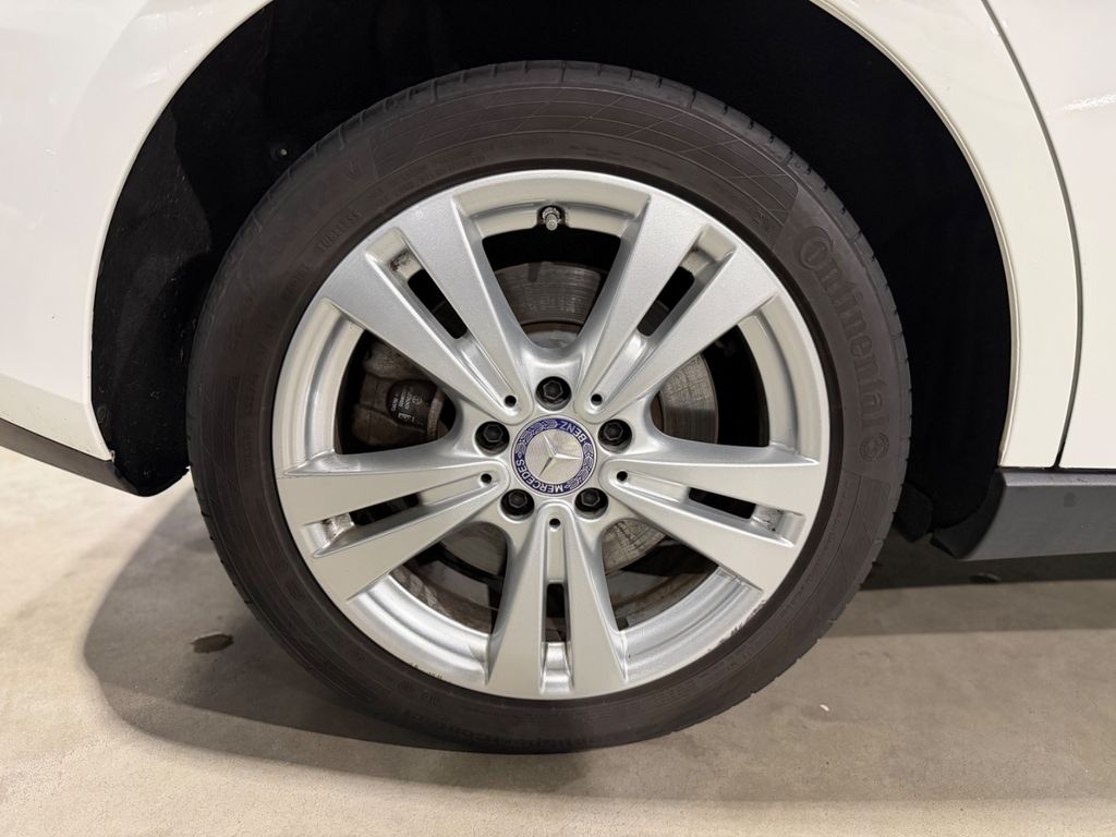 Mercedes-Benz B 250 2021