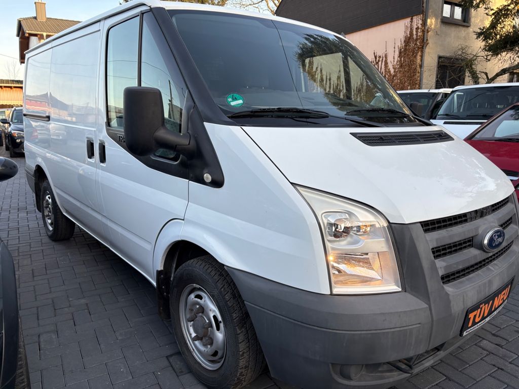 Ford Transit 2011