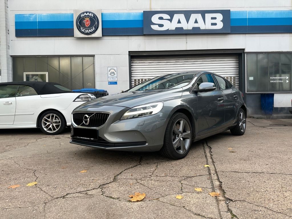 Volvo V40 2018