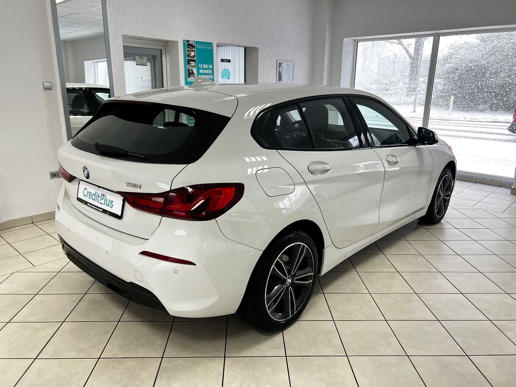 BMW 116 2021