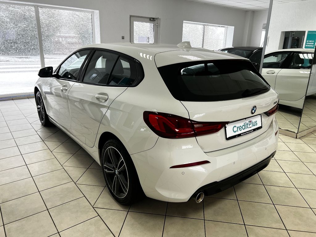 BMW 116 2021
