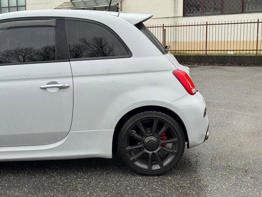 Abarth 595 2017