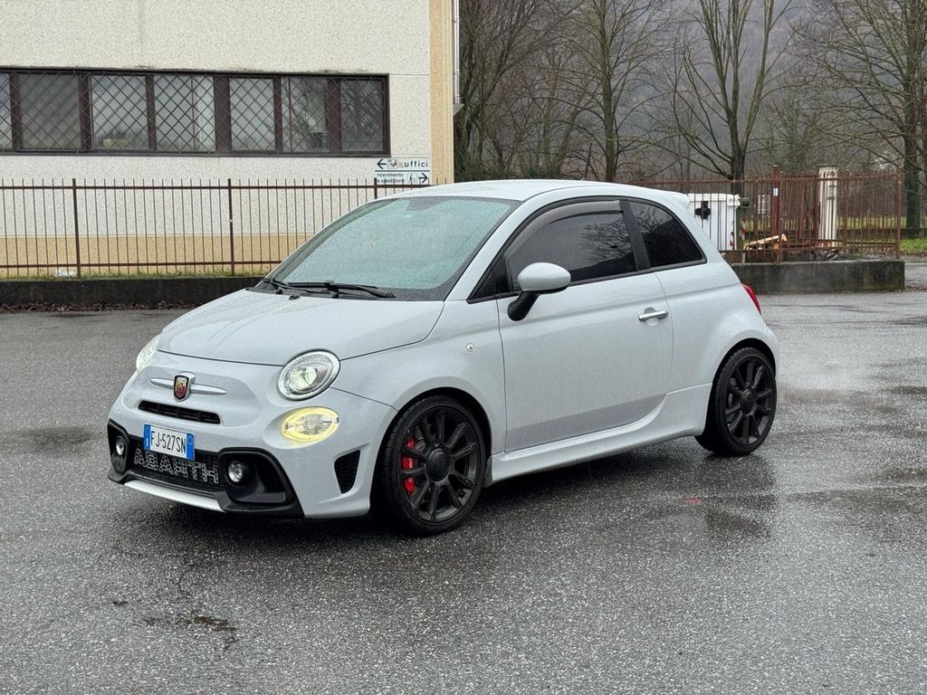Abarth 595 2017