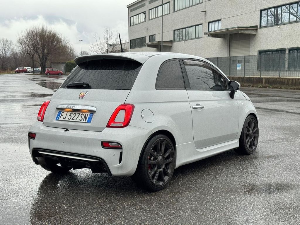 Abarth 595 2017