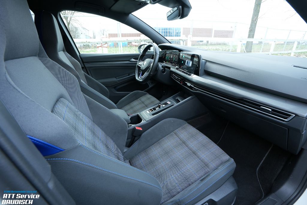 Volkswagen Golf 2021
