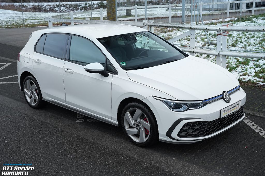 Volkswagen Golf 2021