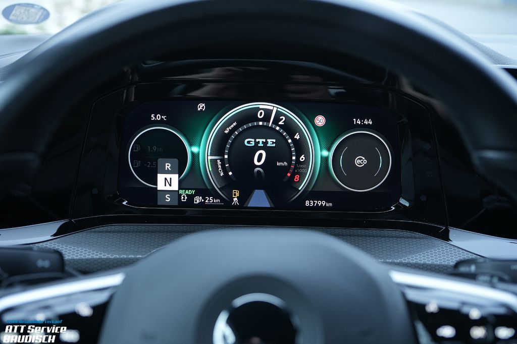 Volkswagen Golf 2021