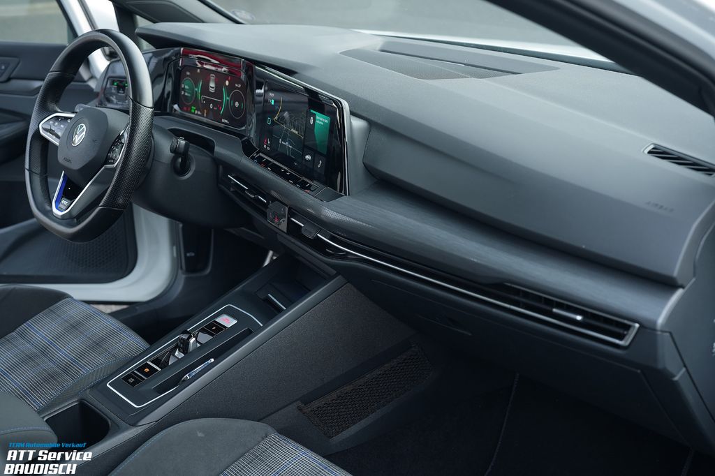 Volkswagen Golf 2021