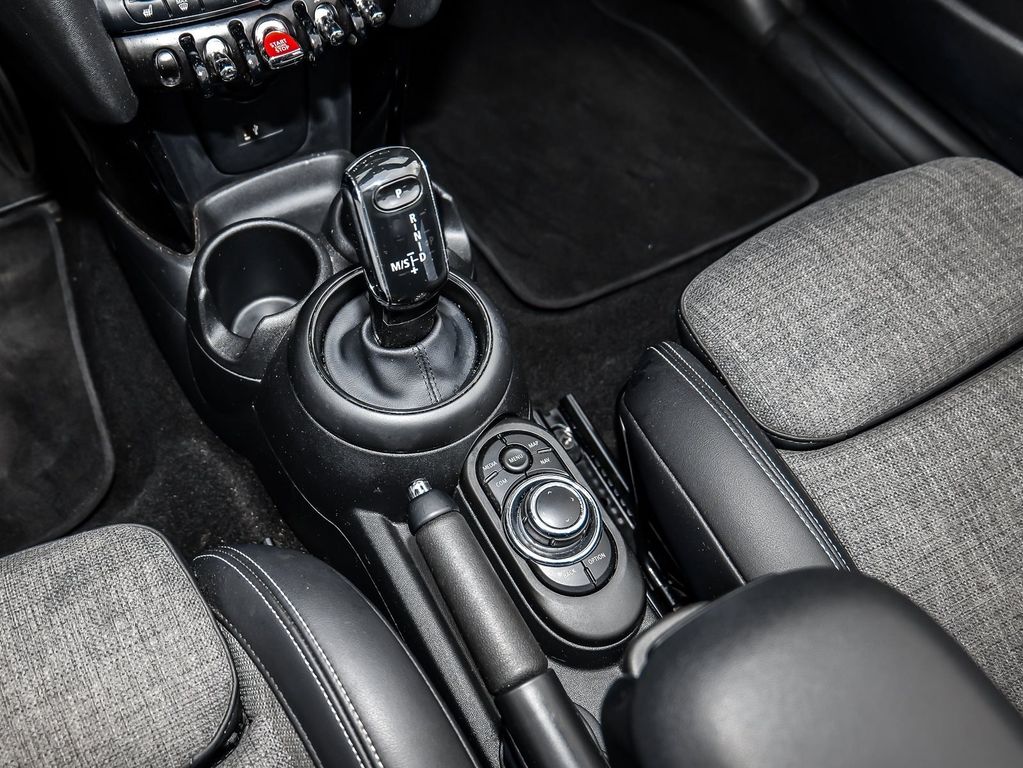 MINI Cooper Cabrio 2022