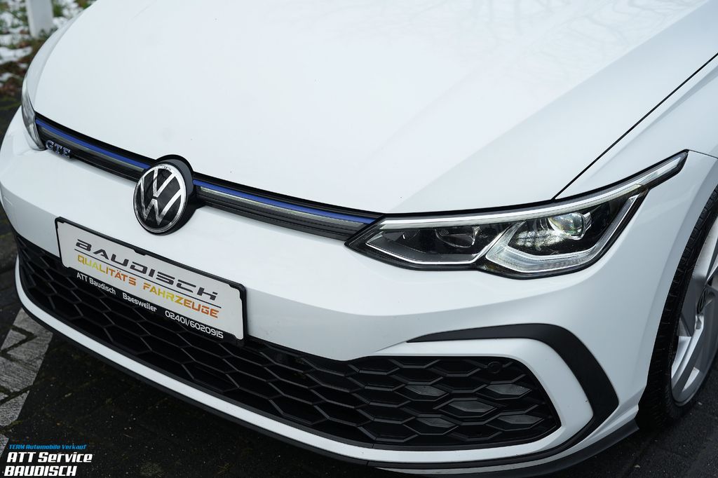 Volkswagen Golf 2021