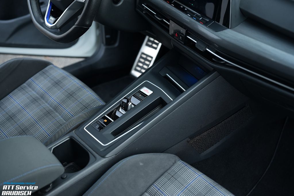 Volkswagen Golf 2021