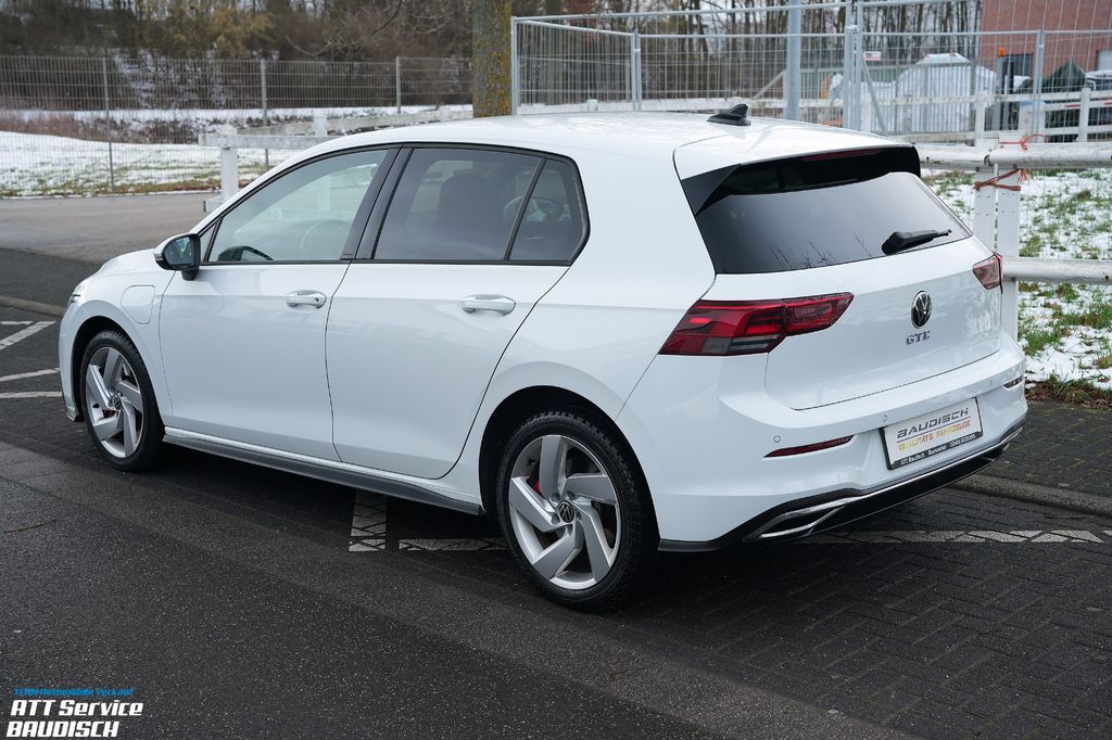 Volkswagen Golf 2021