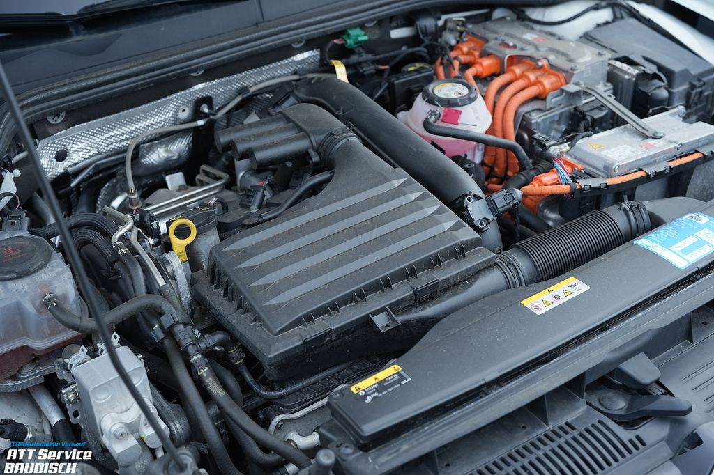 Volkswagen Golf 2021