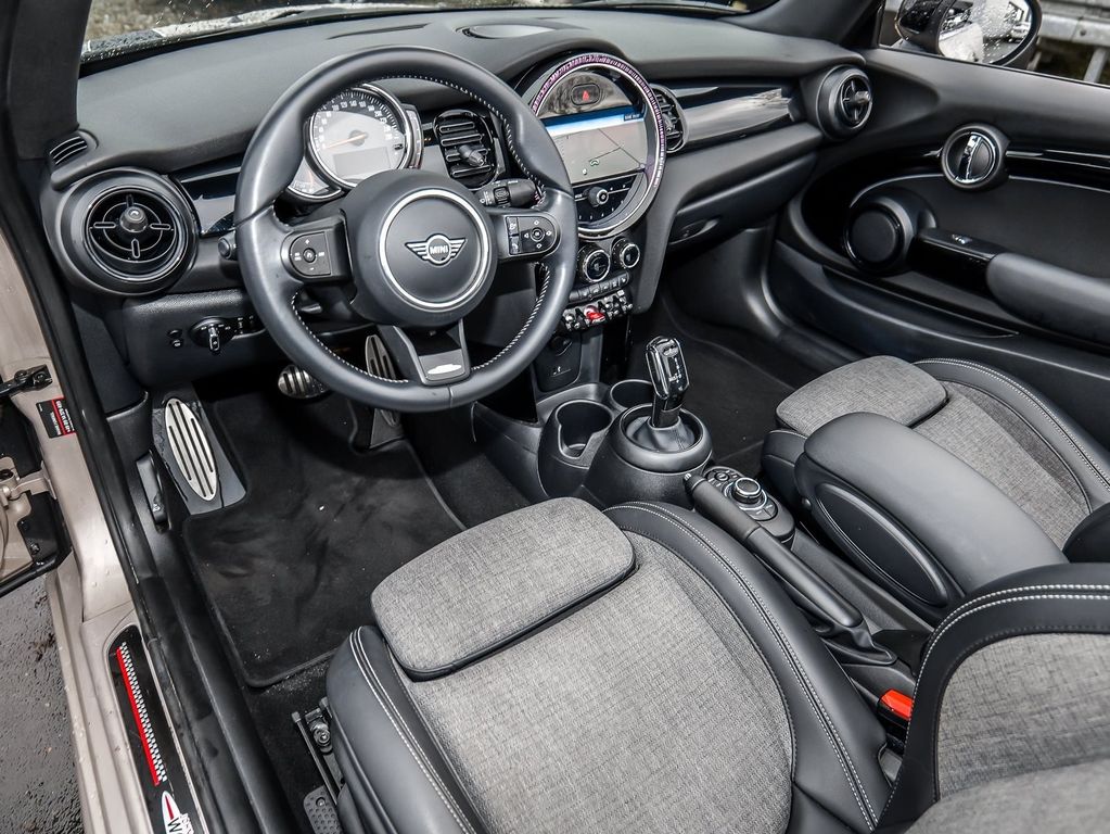 MINI Cooper Cabrio 2022
