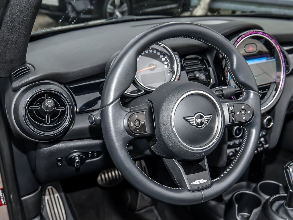 MINI Cooper Cabrio 2022