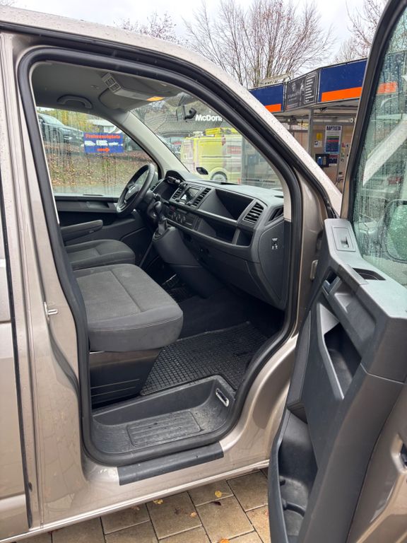 Volkswagen T6 Caravelle 2016