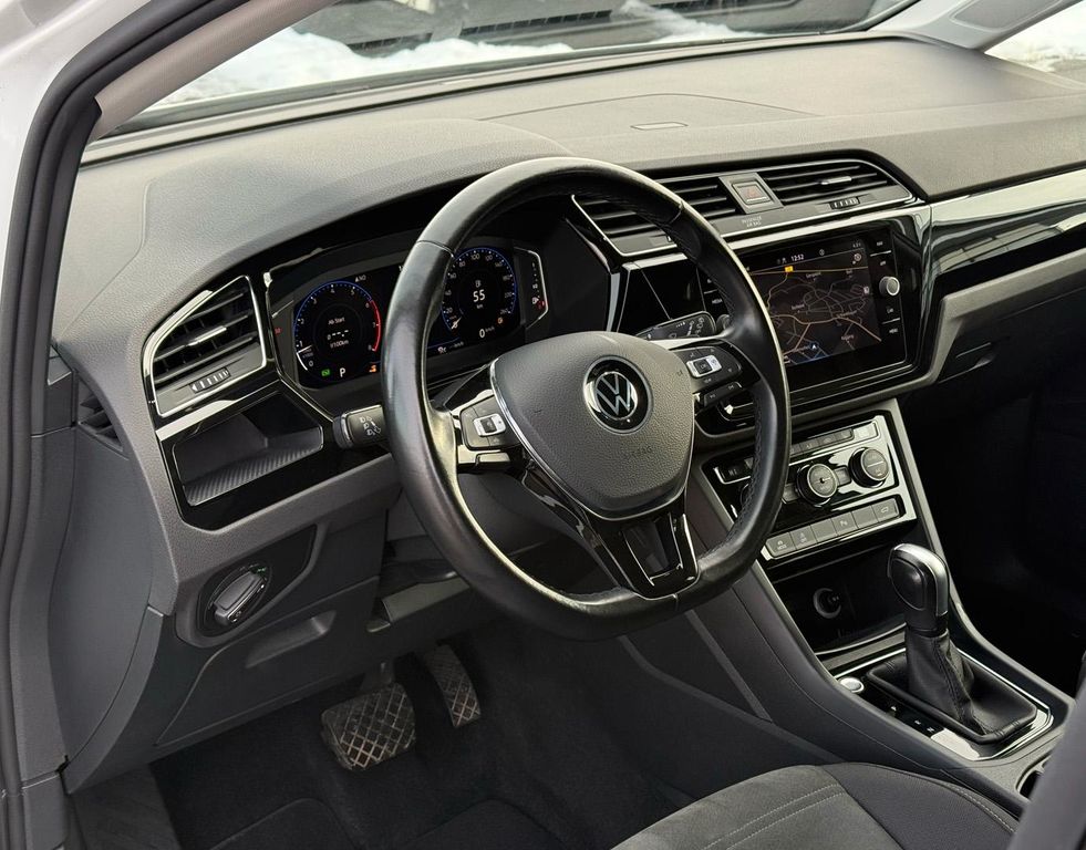Volkswagen Touran 2022