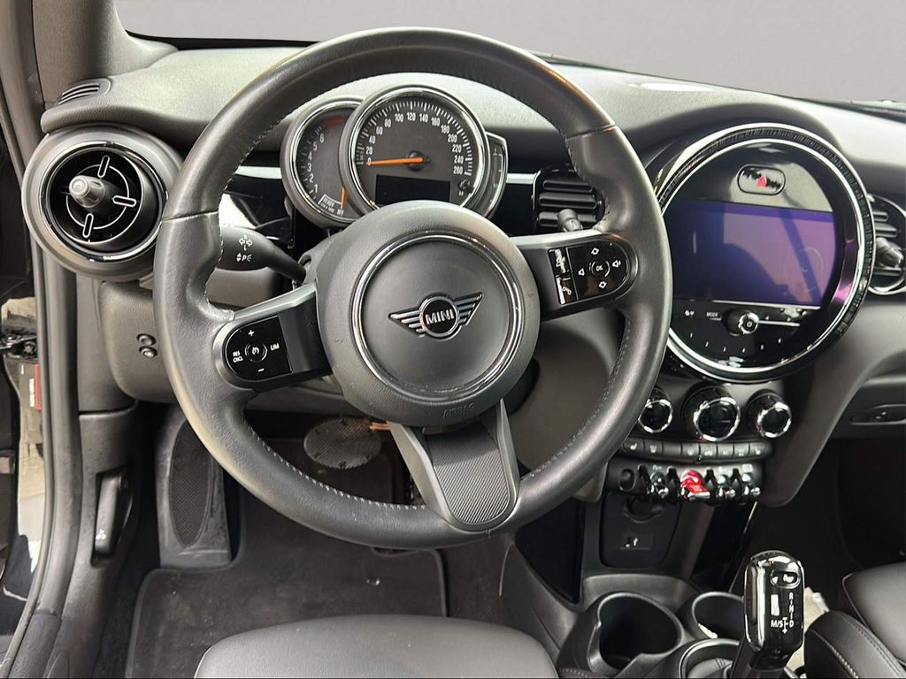 MINI Cooper Cabrio 2022