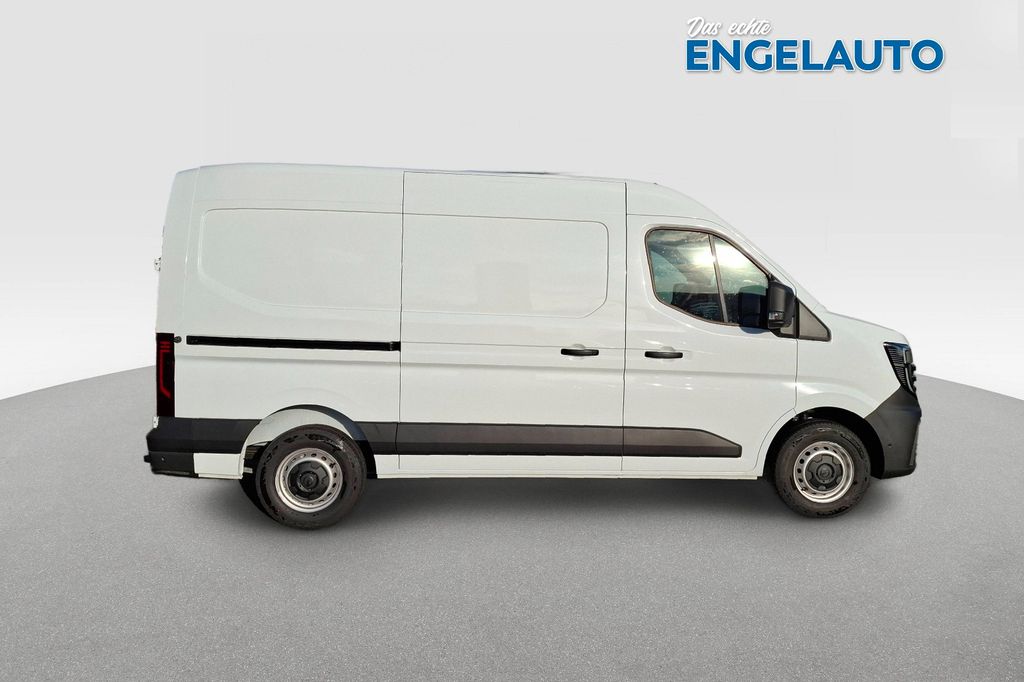 Nissan Interstar 2025