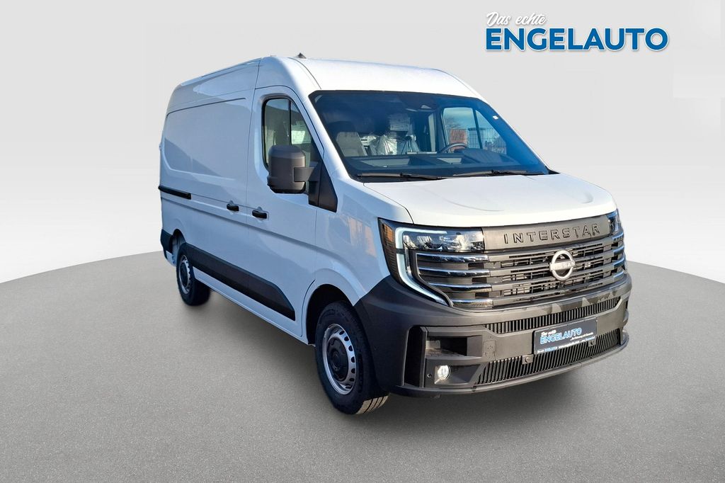 Nissan Interstar 2025
