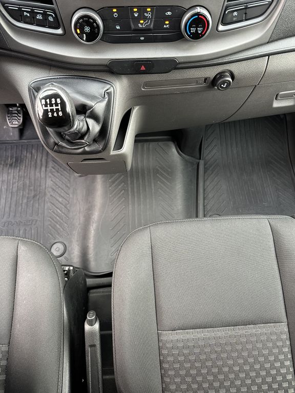 Ford Transit Custom 2023