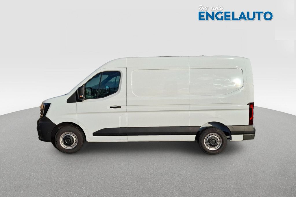 Nissan Interstar 2025