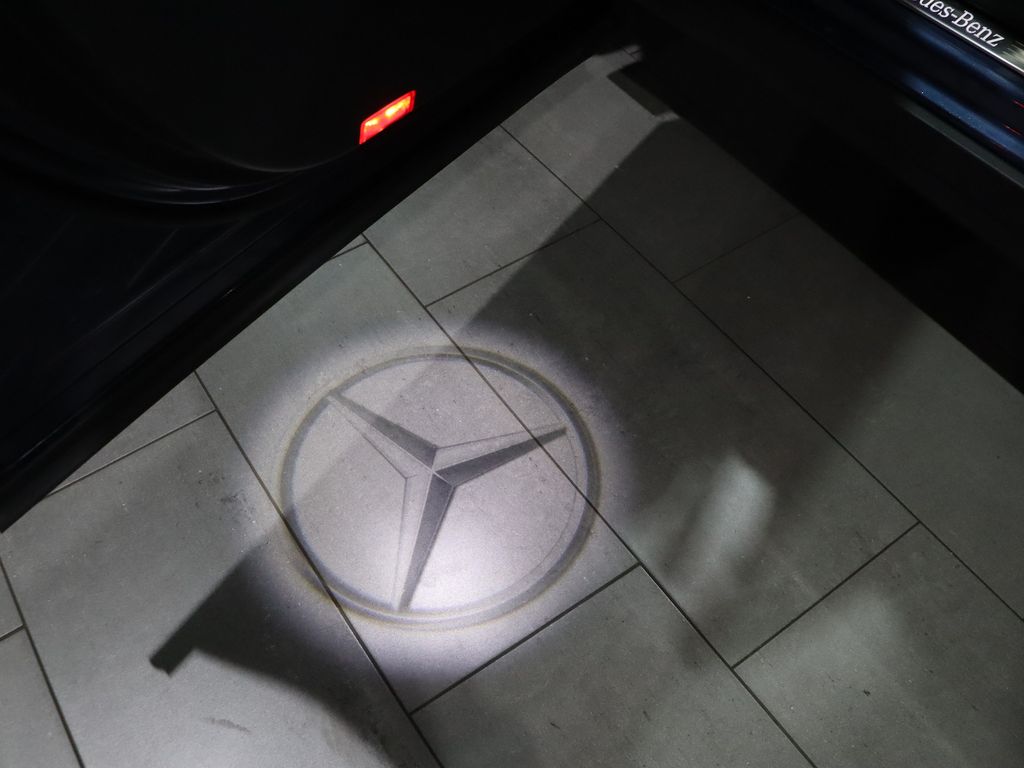 Mercedes-Benz GLB 200 2022