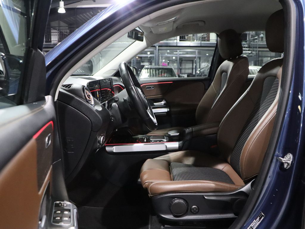 Mercedes-Benz GLB 200 2022