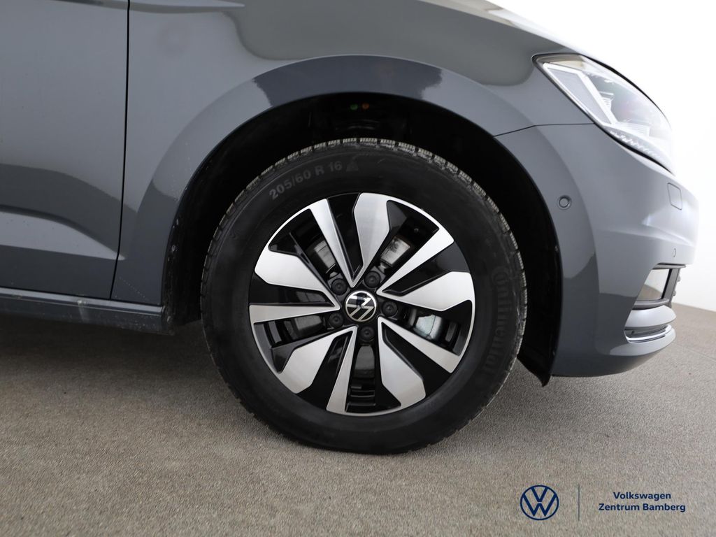 Volkswagen Touran 2025