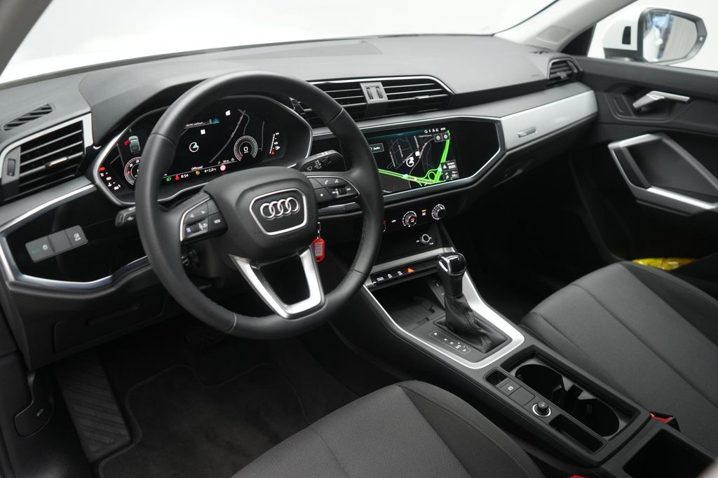 Audi Q3 2024