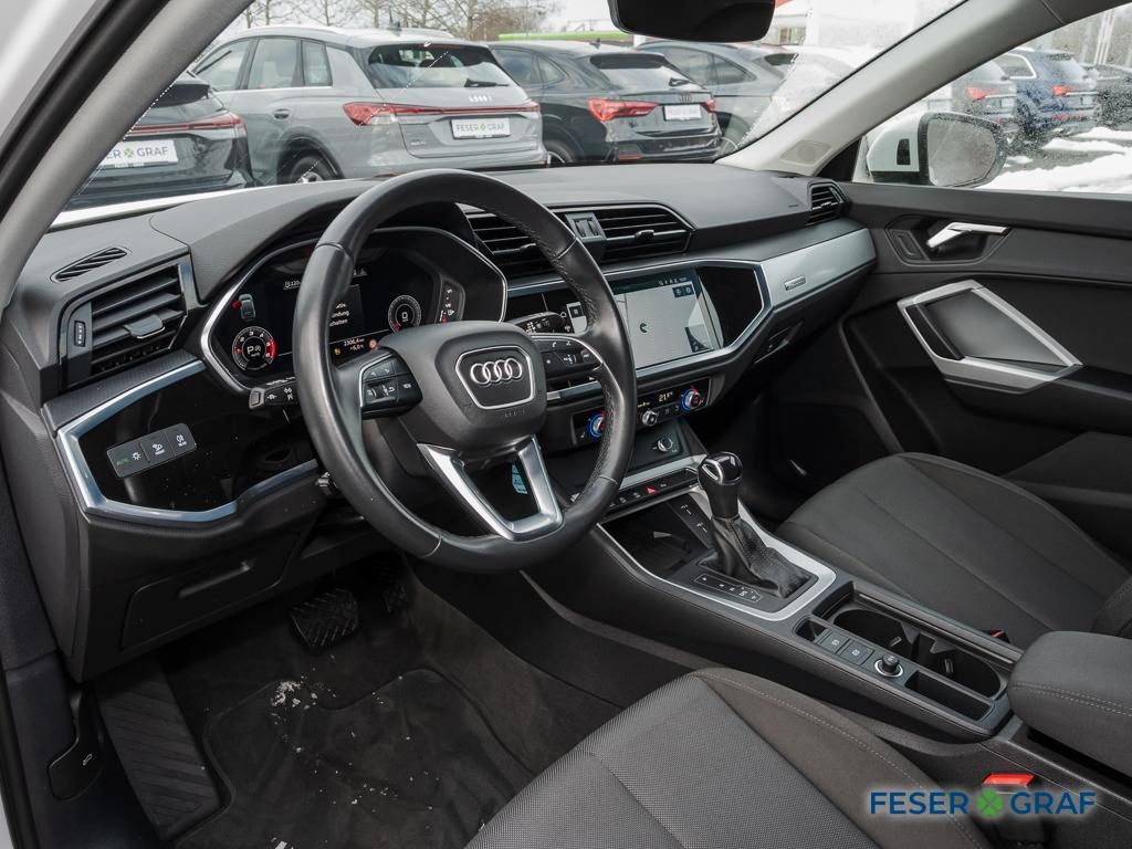 Audi Q3 2021