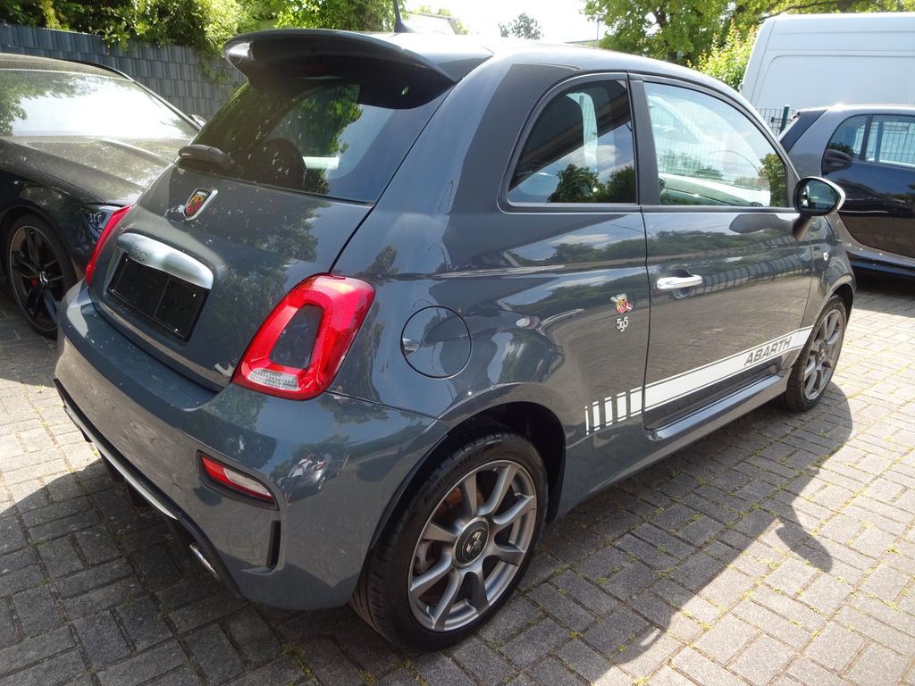 Abarth 595 2021